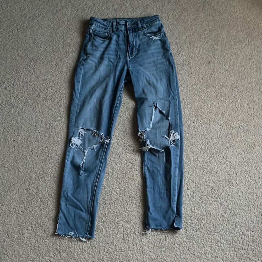Ripped jeans